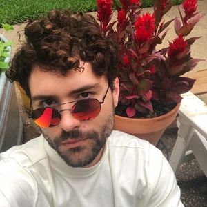 Meet your Posher, John